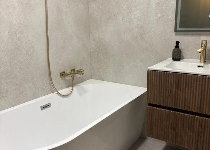 Hellowine Daire Eğri